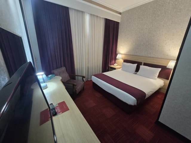 هتل پارسیان کوثر تهران